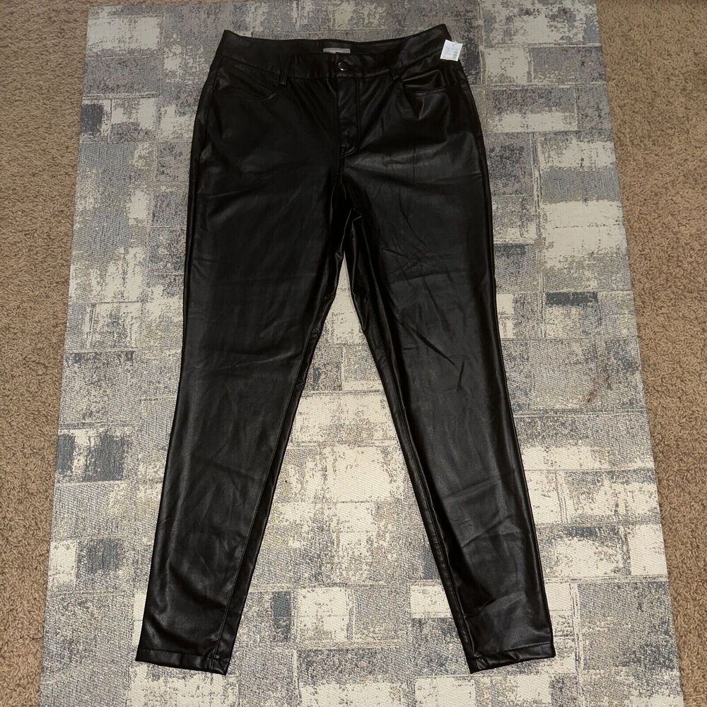 Maurices Faux‎ Leather Womens Pants 14 Black Stretch Skinny Ankle Mid Rise NWOT - Picture 2 of 13